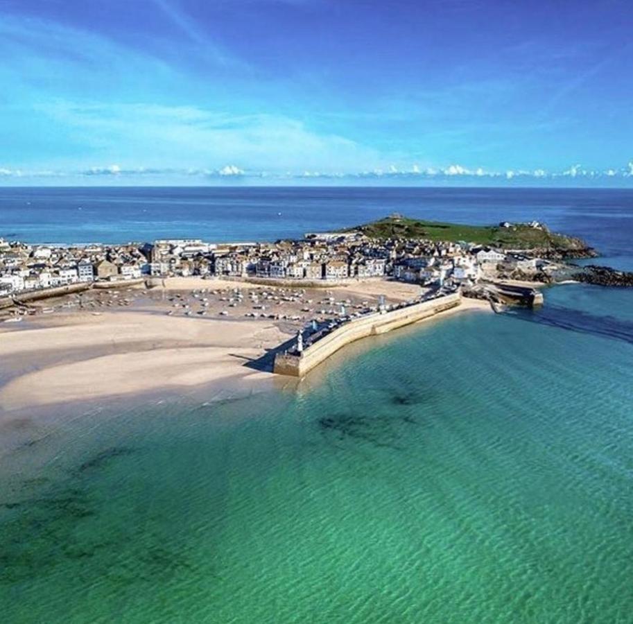 New Detached 3 Bed Luxe House On Exclusive Private Estate Close To Coast . Sleeps 6 * Newlyn