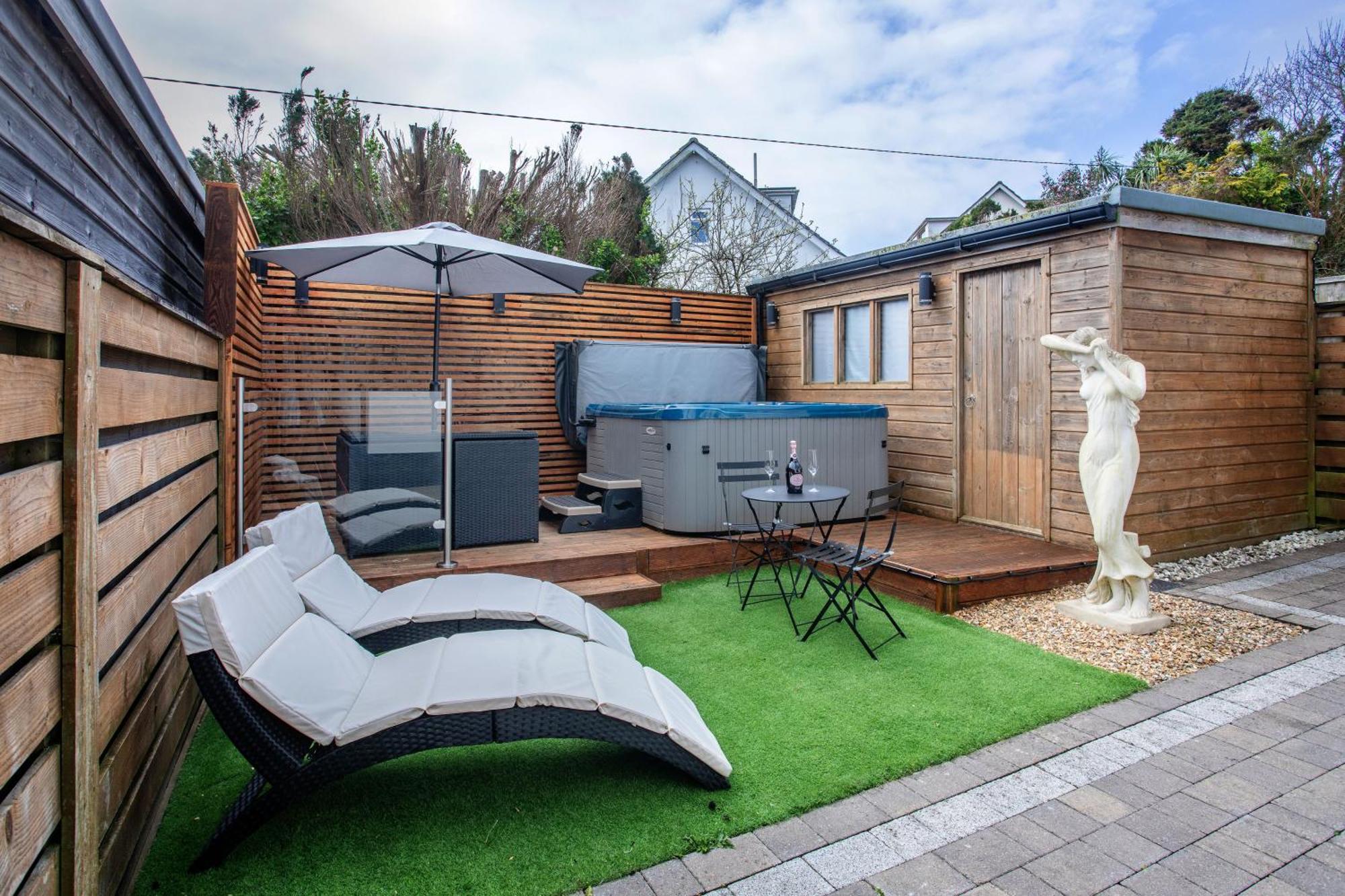 Holiday home New Detached 3 Bed Luxe House On Exclusive Private Estate Close To Coast . Sleeps 6 Newlyn
