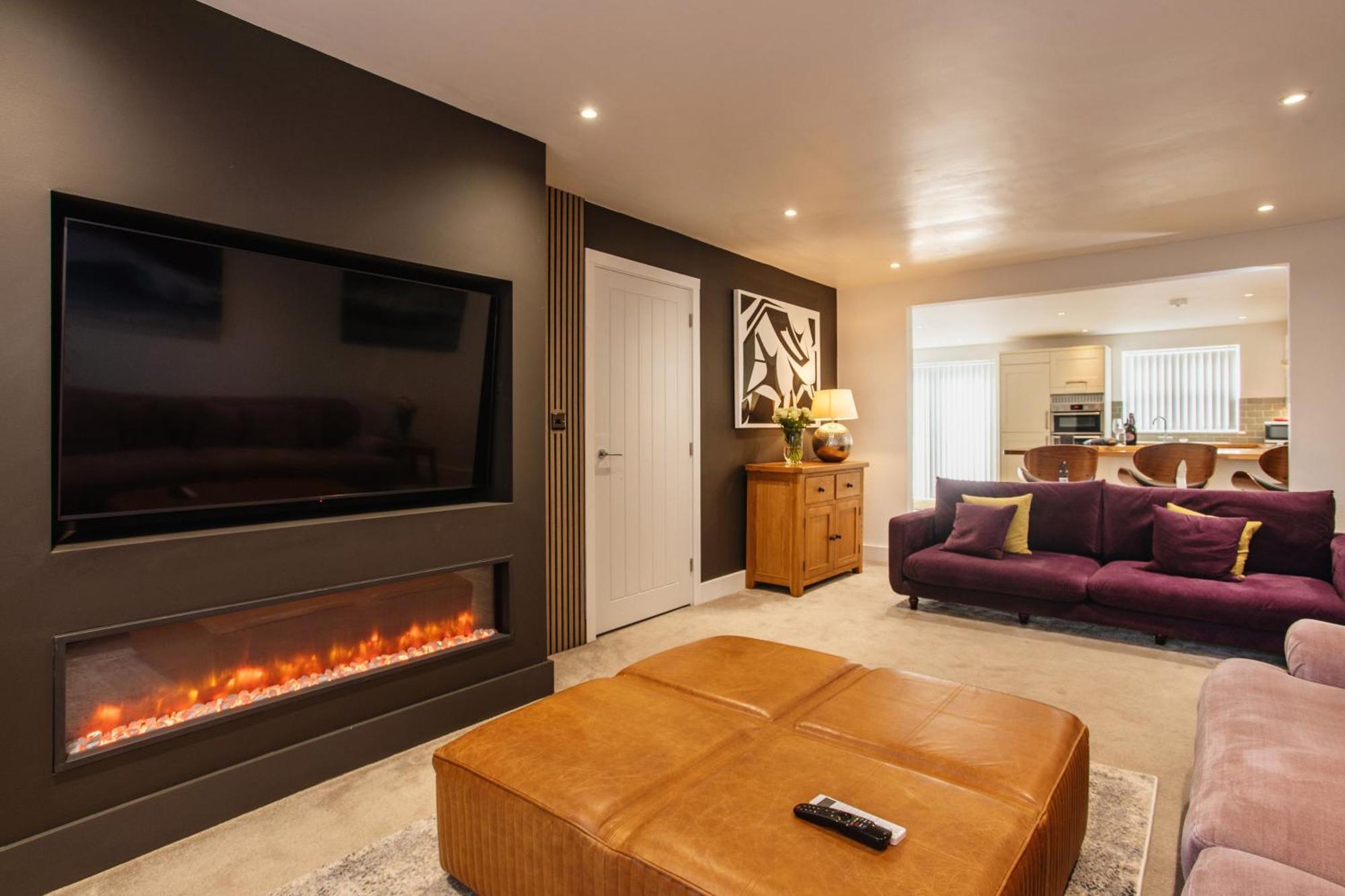 Holiday home New Detached 3 Bed Luxe House On Exclusive Private Estate Close To Coast . Sleeps 6 *